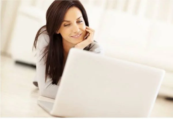 woman with computer.jpg