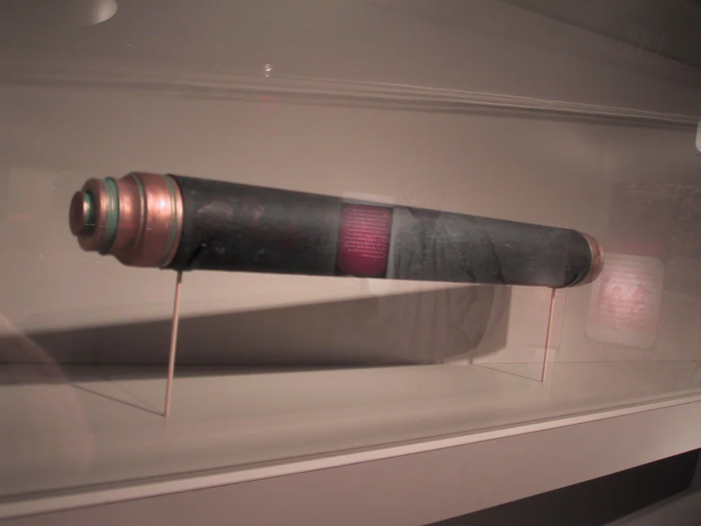 w.pg.artifact repro telescope.jpg