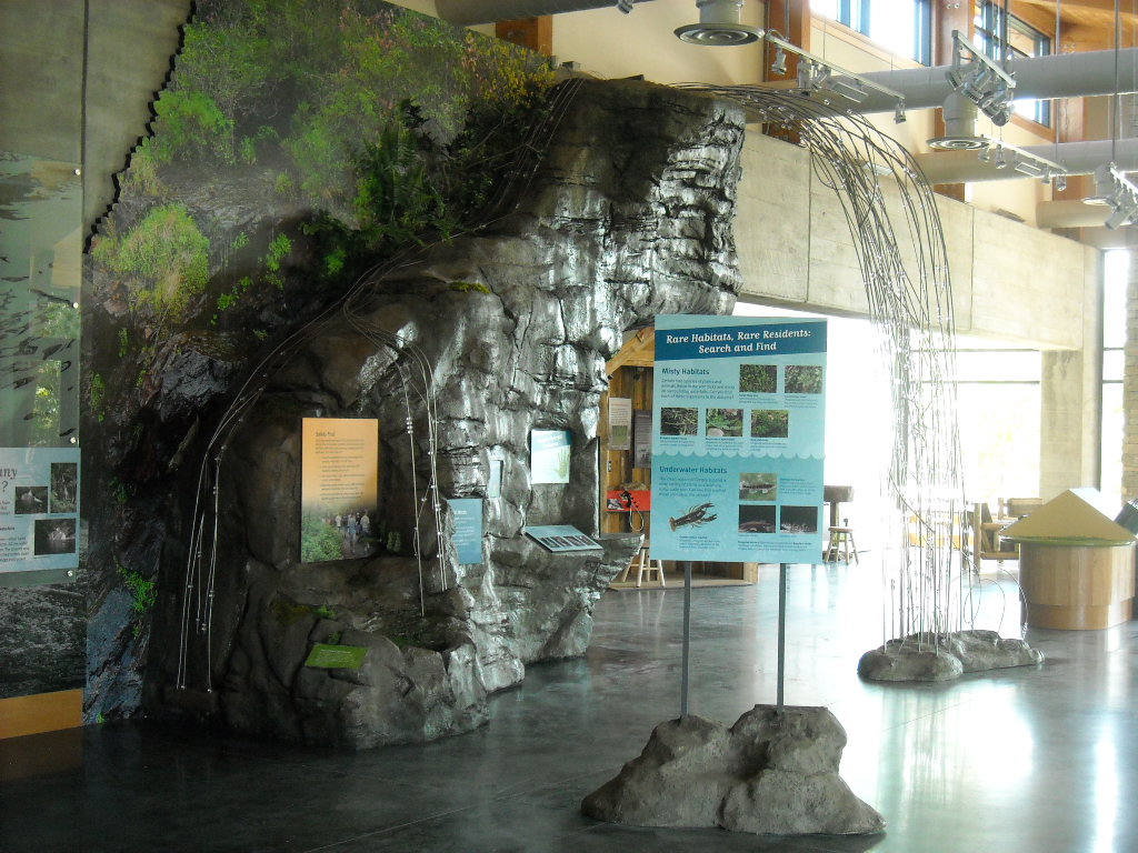 w.home.slide11.gorges rocks.JPG