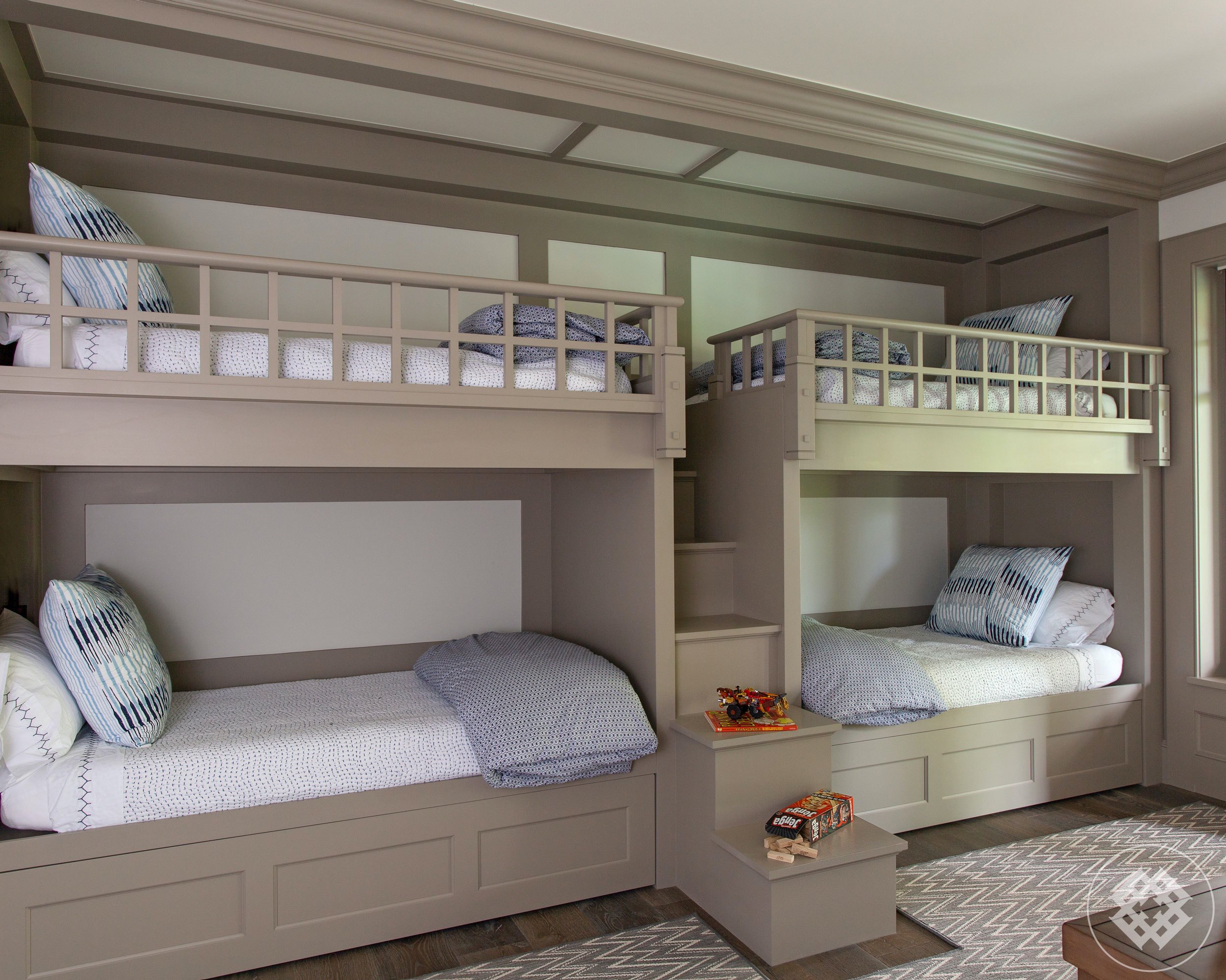 kkl-custom-built-lake-house-bunk-room-sleeps-six.jpg