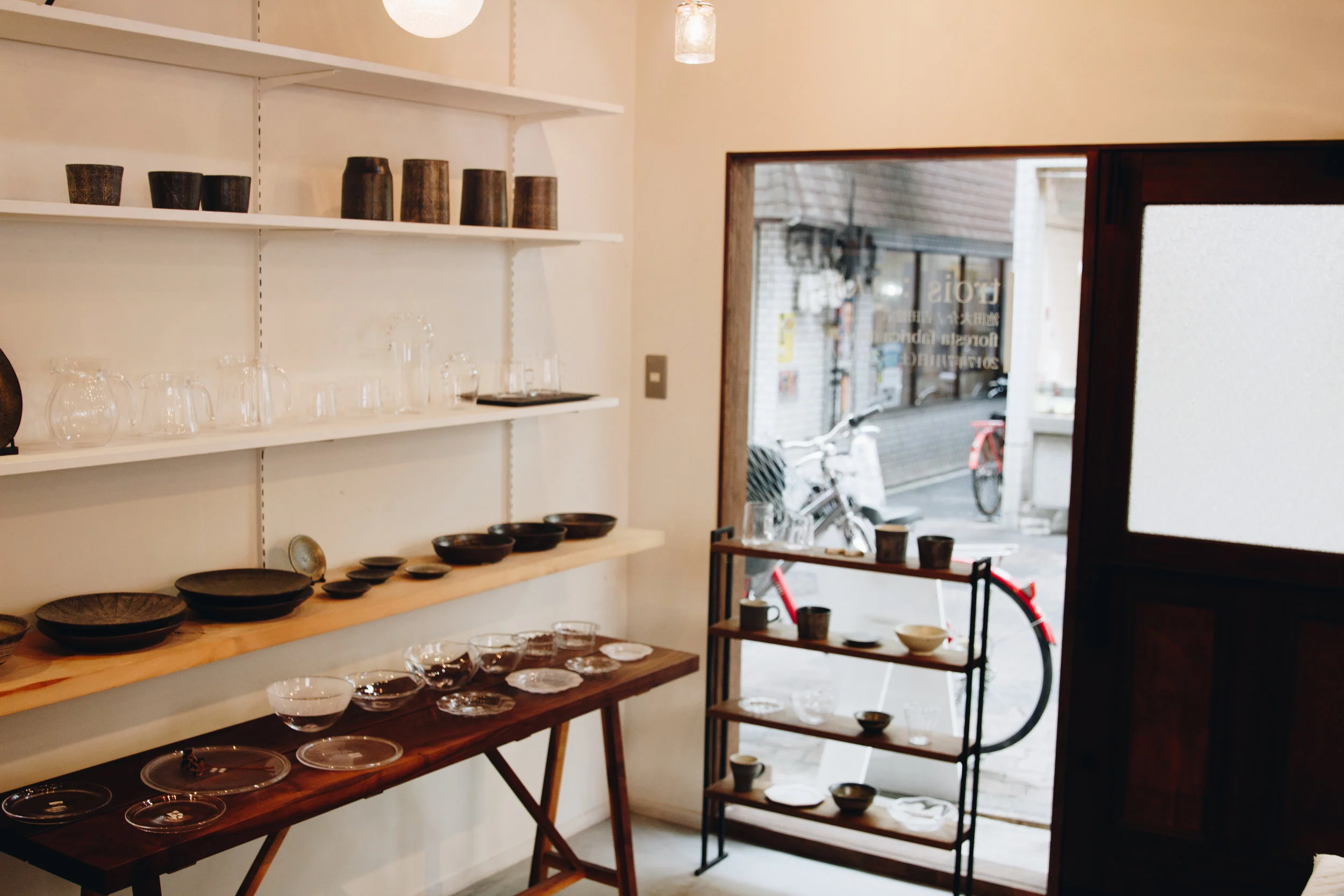 Trois Pottery
