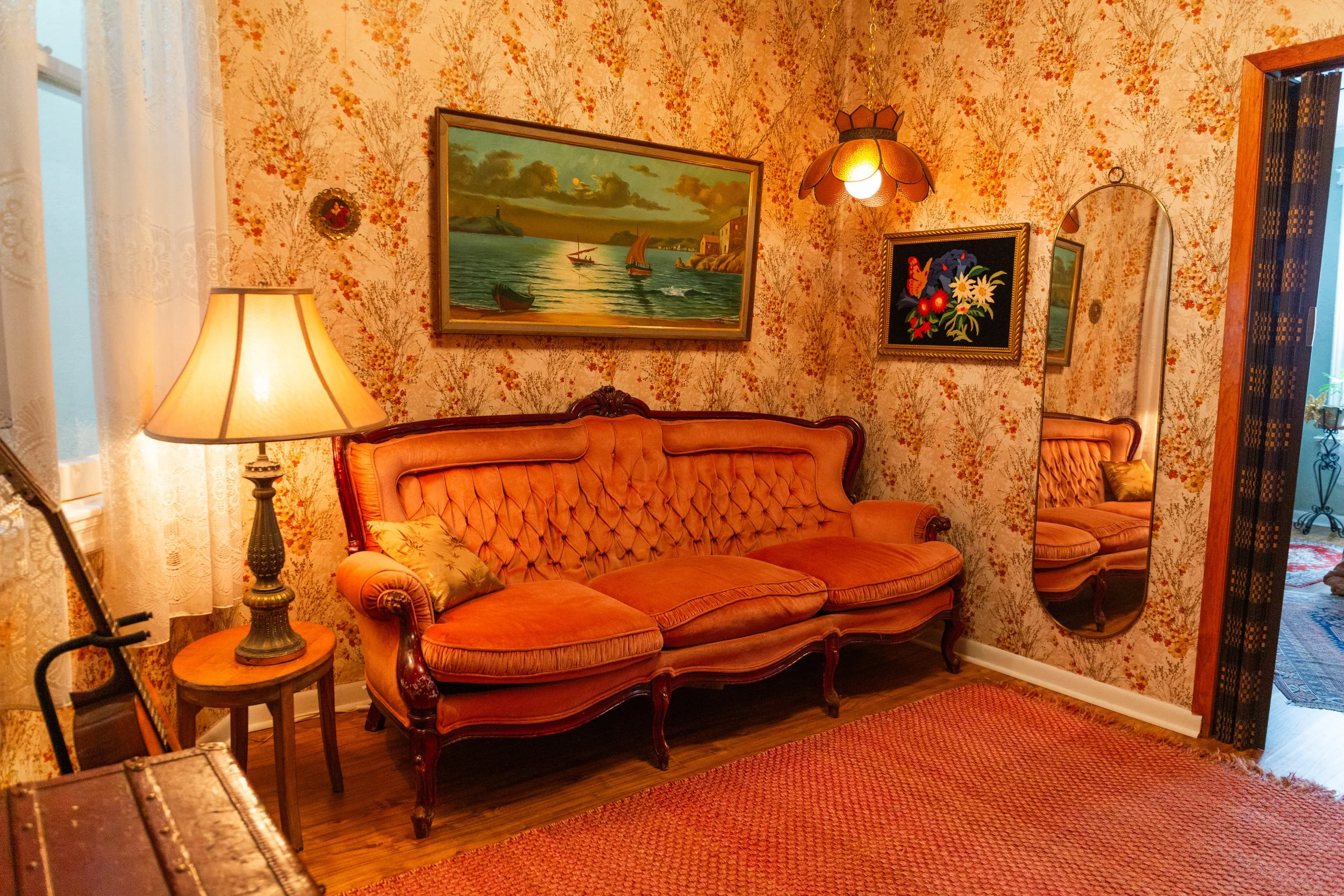 APARTMENT IN MAY_21.jpg