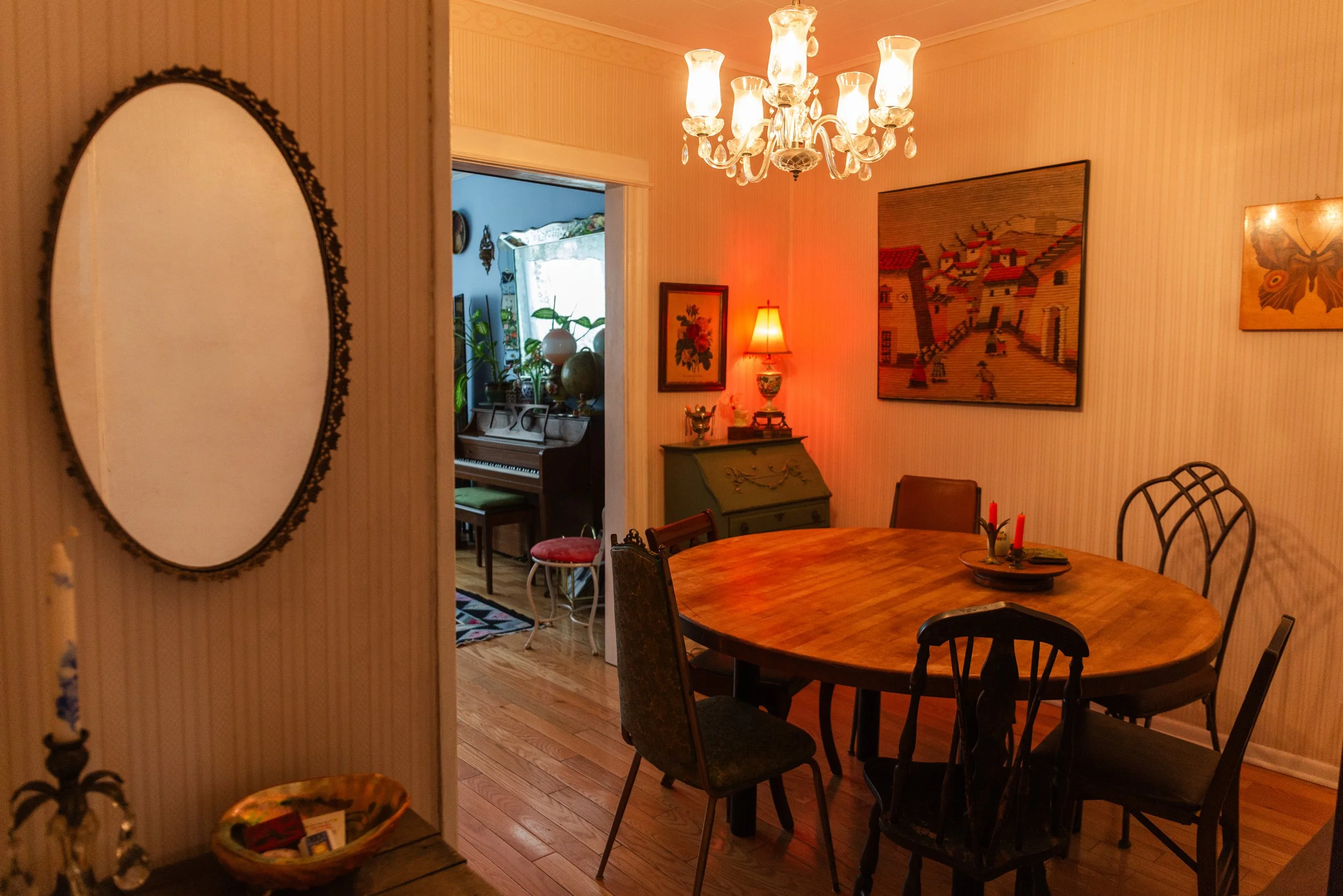 APARTMENT IN MAY_15.jpg