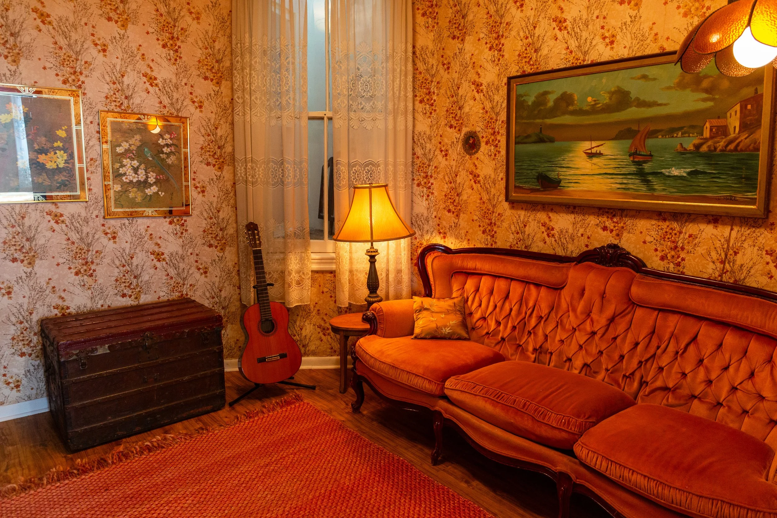 APARTMENT IN MAY_22.jpg