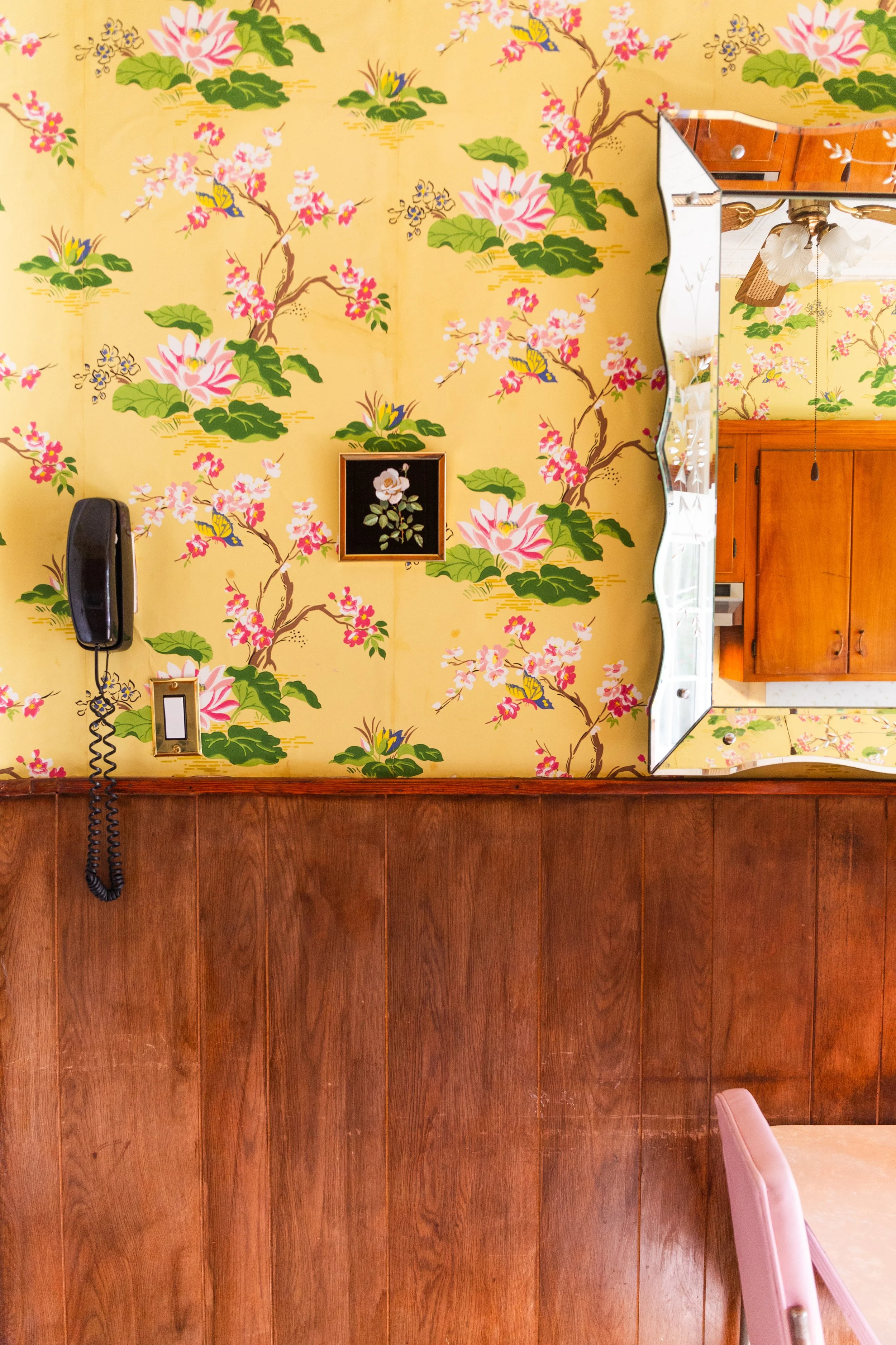 APARTMENT IN MAY_60.jpg