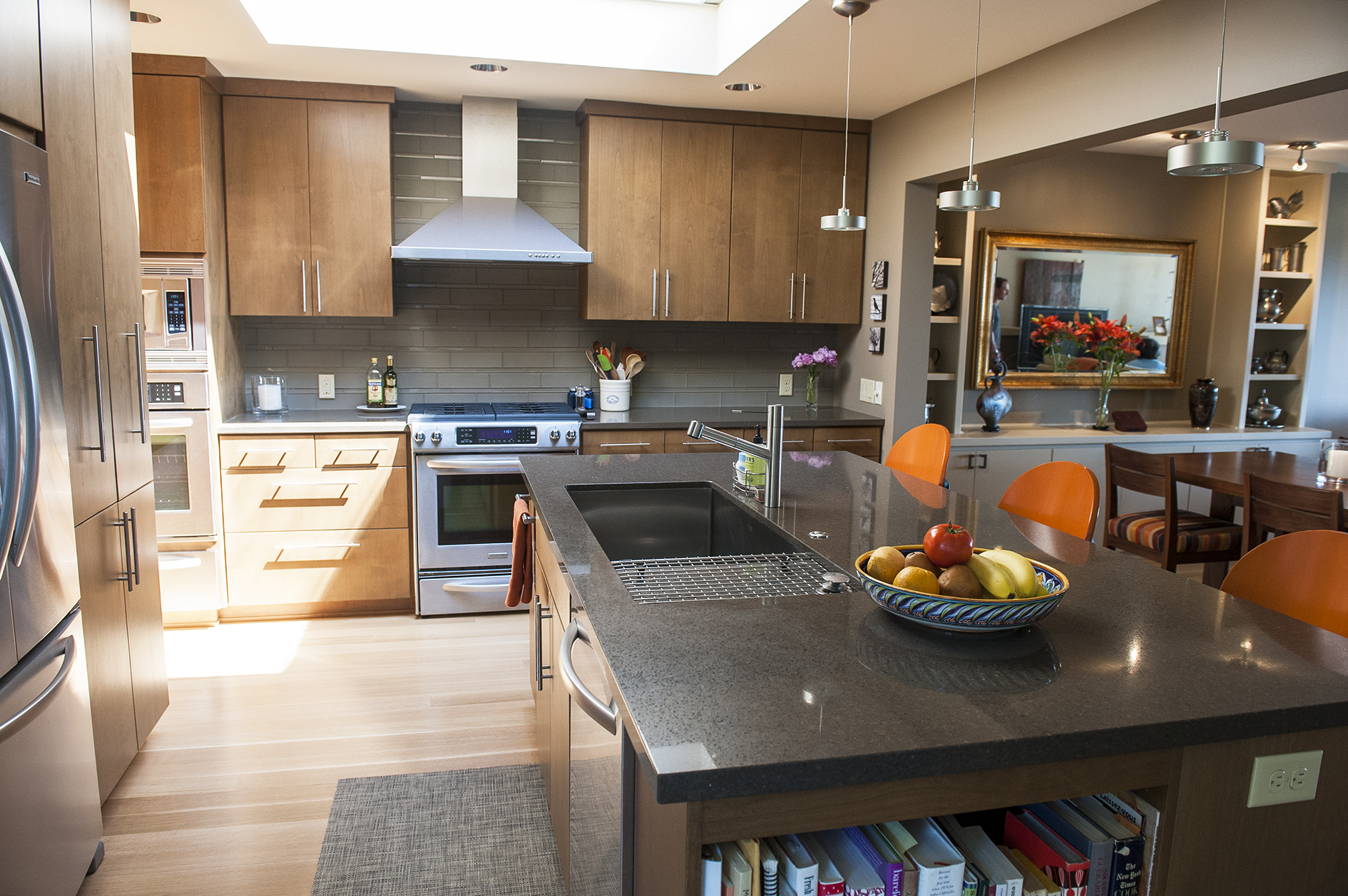 Lake Oswego Contemporary Remodel Kitchen