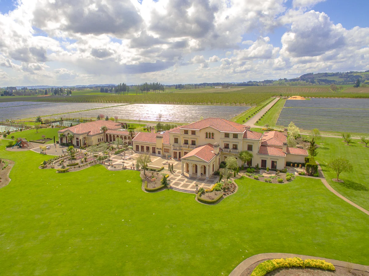 Yamhill County Custom Home — Cowan Construction LLC