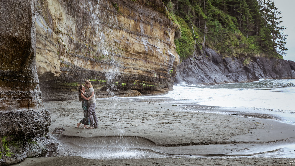 Engagement shoot in Sooke