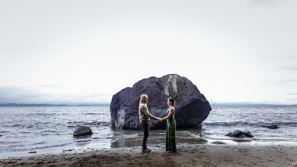 Vancouver Island engagement photoshoot 