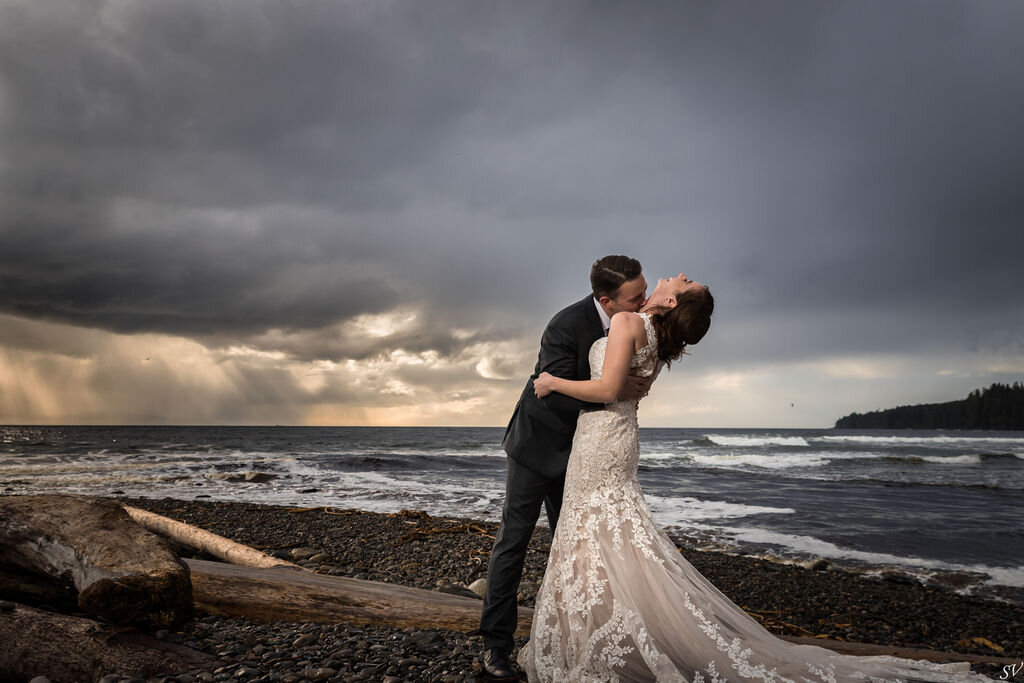 Vancouver island elopement on the beach.