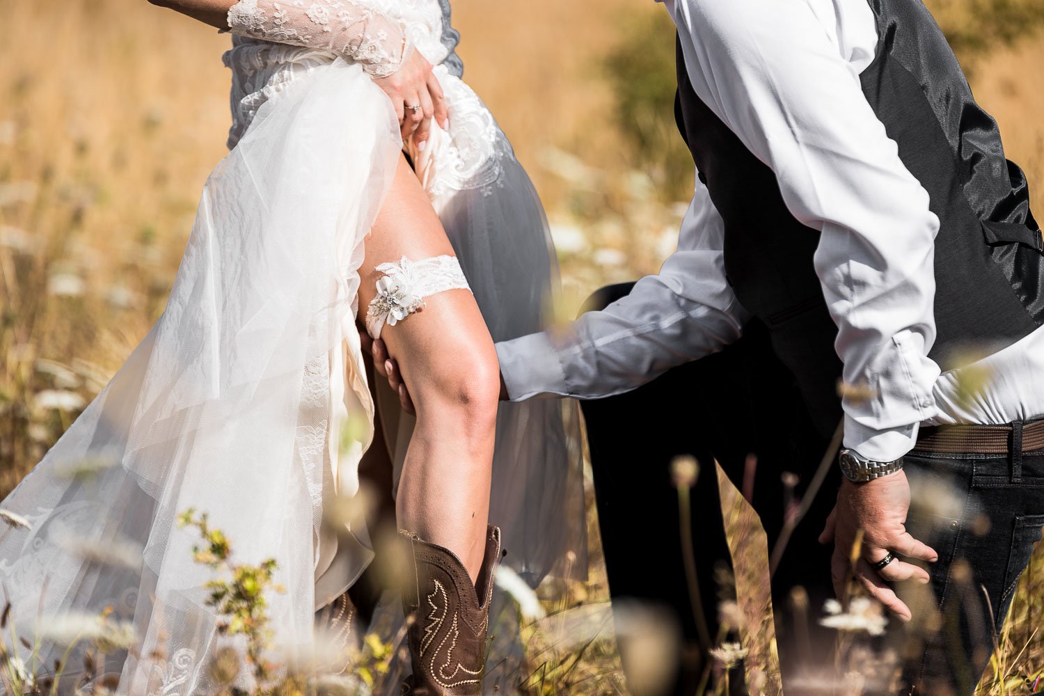 Calgary cow boy theme wedding Photographers-20.jpg