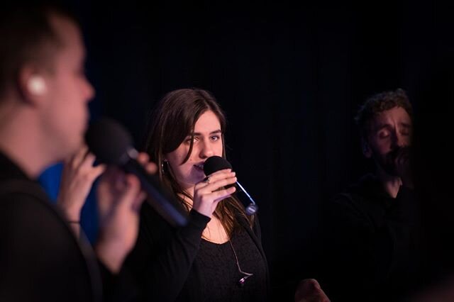 Psssst ... did u notice? π±πA new member has joined the Beatsync fam!! A major warm welcome to @kristen.antunes π€π
.
.
Ps if u wanna watch our newest vid in higher quality, go to our youtube page (follow the link in our ig bio). Xx
.
.
#beatsync #