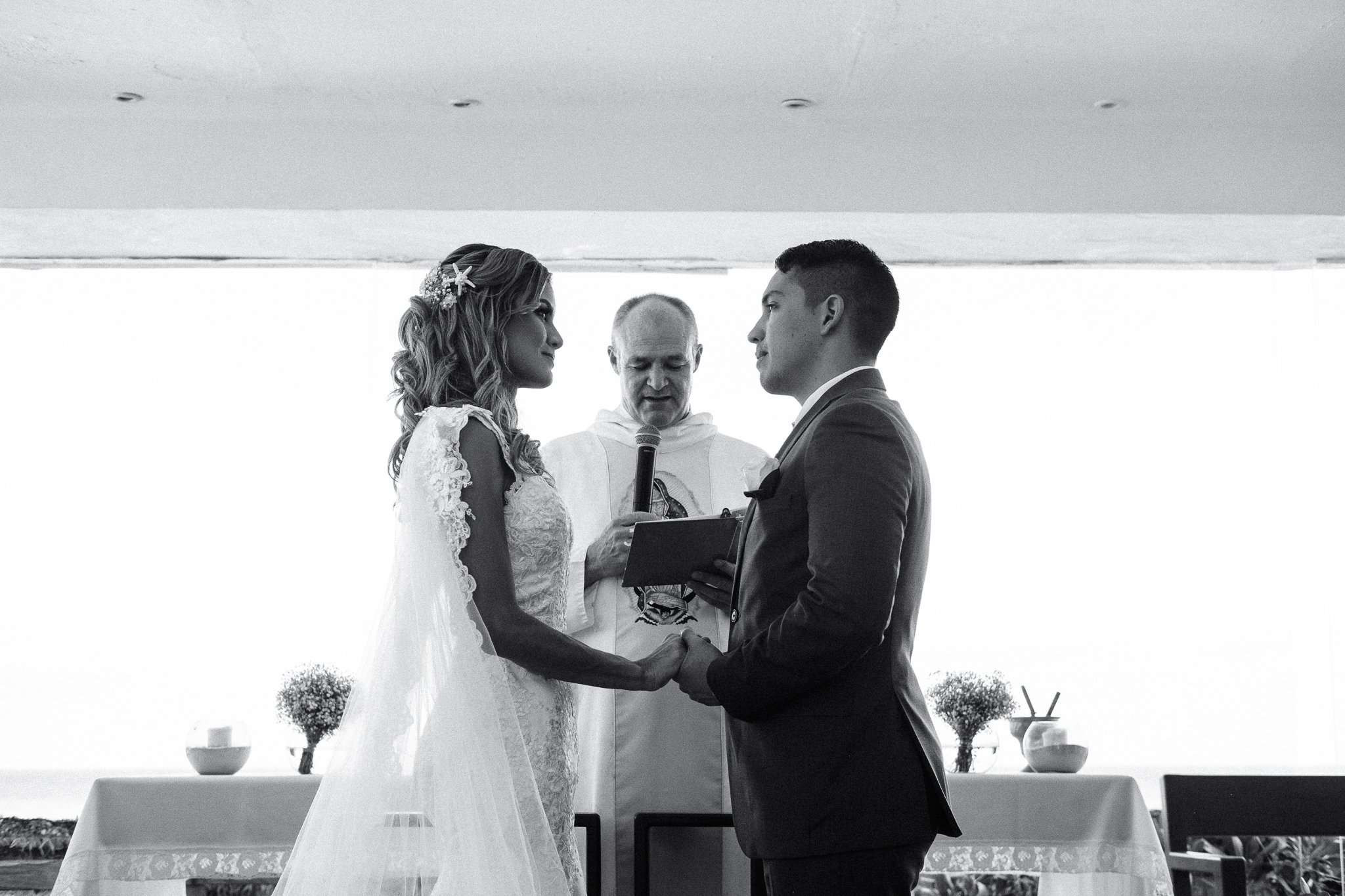 cancun-wedding-photographer-wyndham-alltra-25.jpg