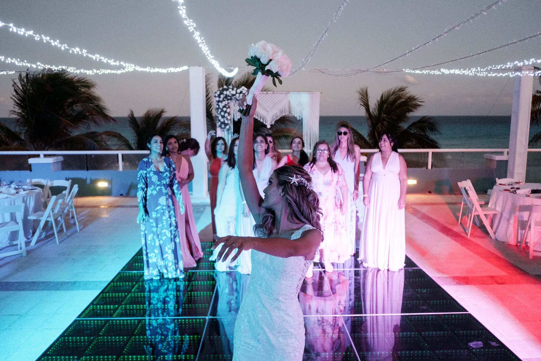 cancun-wedding-photographer-wyndham-alltra-53.jpg