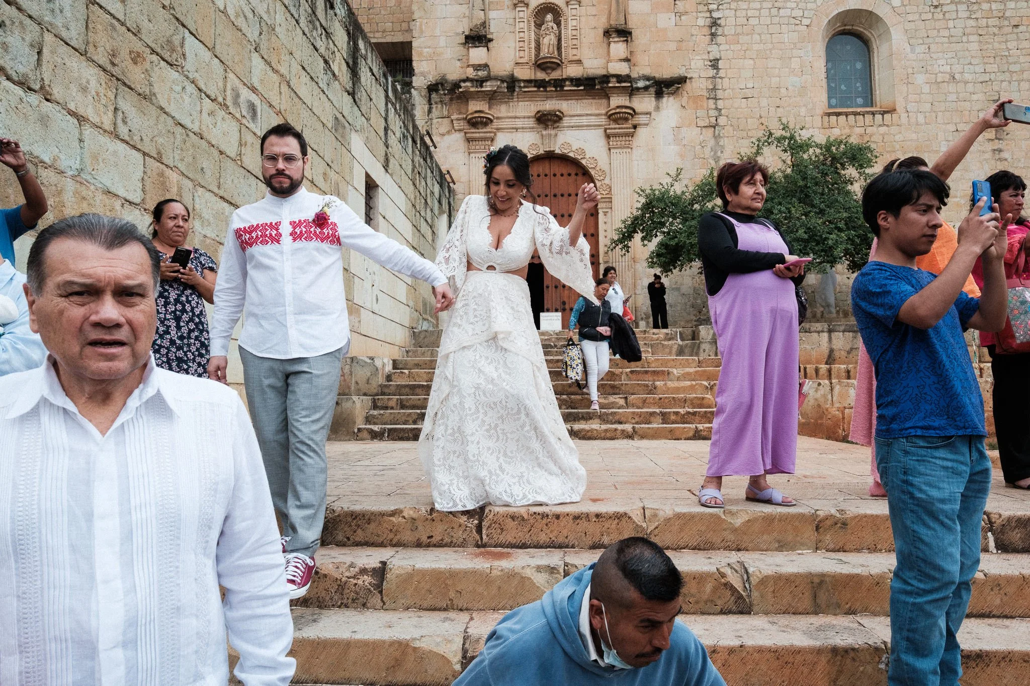 oaxaca-wedding-photographer-bride-and-groom-at-santo-domingo-church-1.jpg