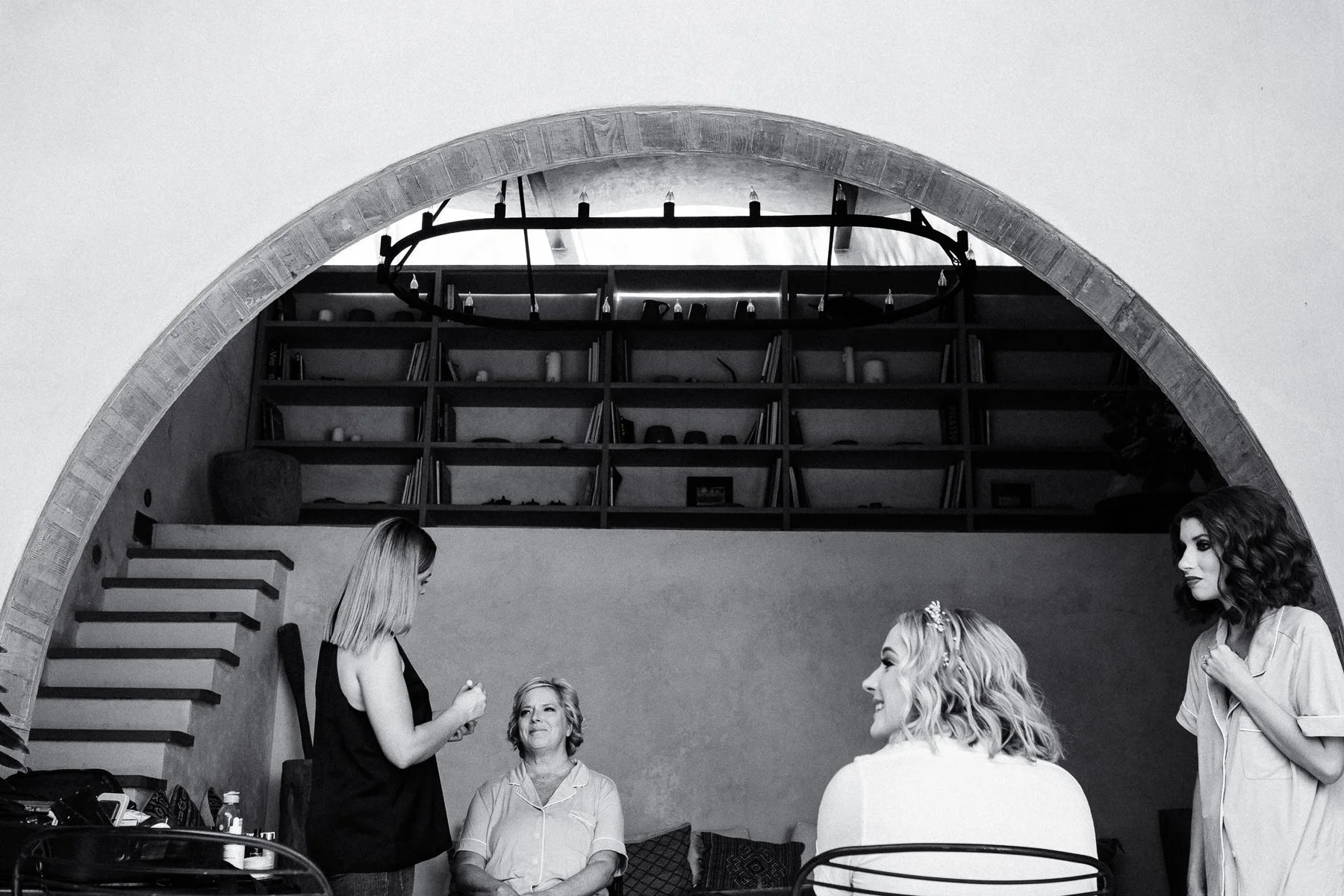 Documentary wedding photography of a bride’s preparation in the heart of Oaxaca, Mexico.