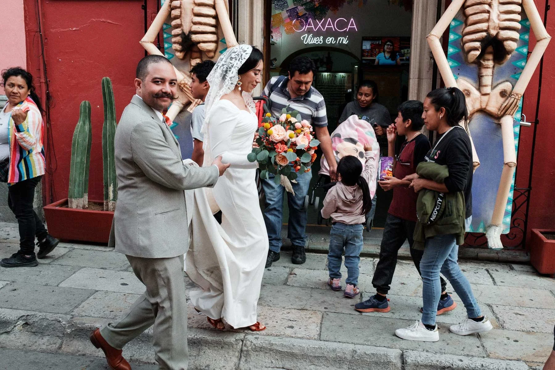 Walking through the energy of the Oaxaca tourist andador during a couple session.