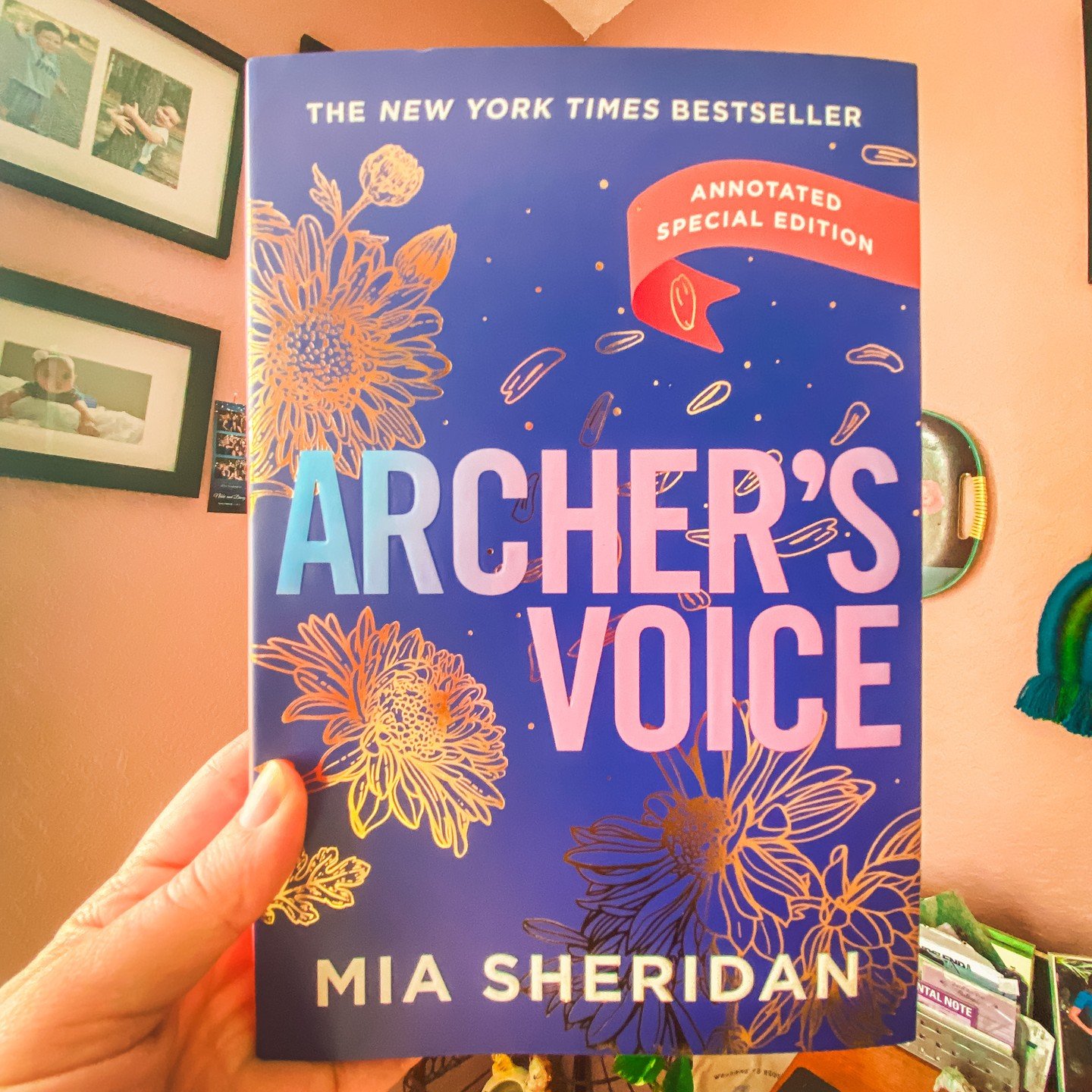 🌟📖 Just wanted to share my love and support for the incredibly talented indie author Mia Sheridan and her masterpiece, Archer's Voice. I read this book last year, and it profoundly affected me. Mia has woven a love story unlike any I&rsquo;ve ever 