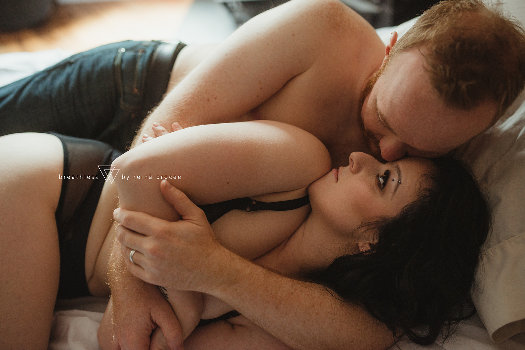 montreal-portraits-head-shots-boudoir-erotic-tasteful-beauty-photos-photography-pictures-69.png