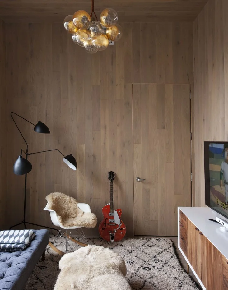 Dumbo-loft-Robertson-Pasanella-family-room-Remodelista.jpg
