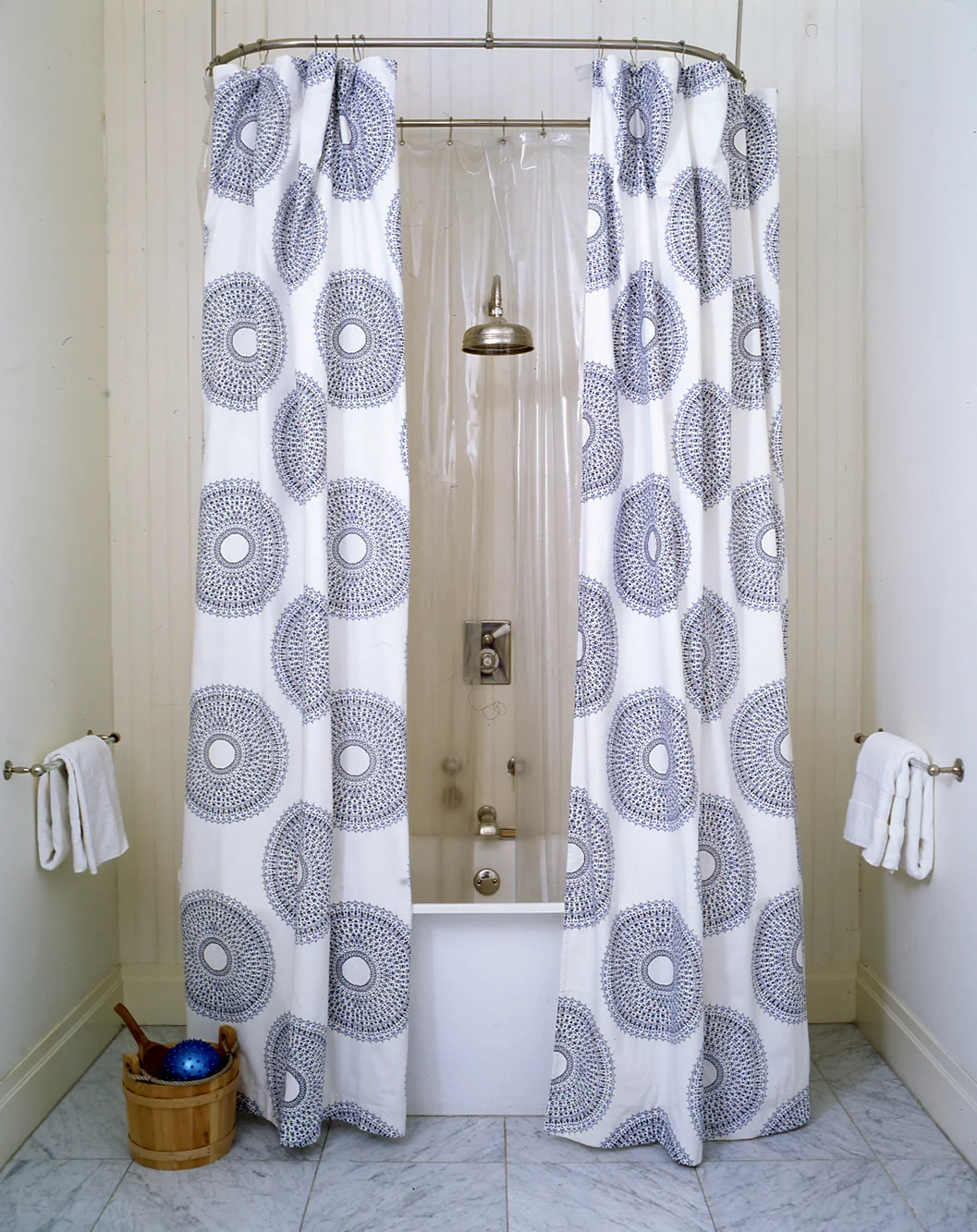 PA103722shower copy.jpg