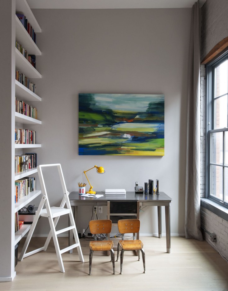 Dumbo-loft-Robertson-Pasanella-library-Remodelista.jpg