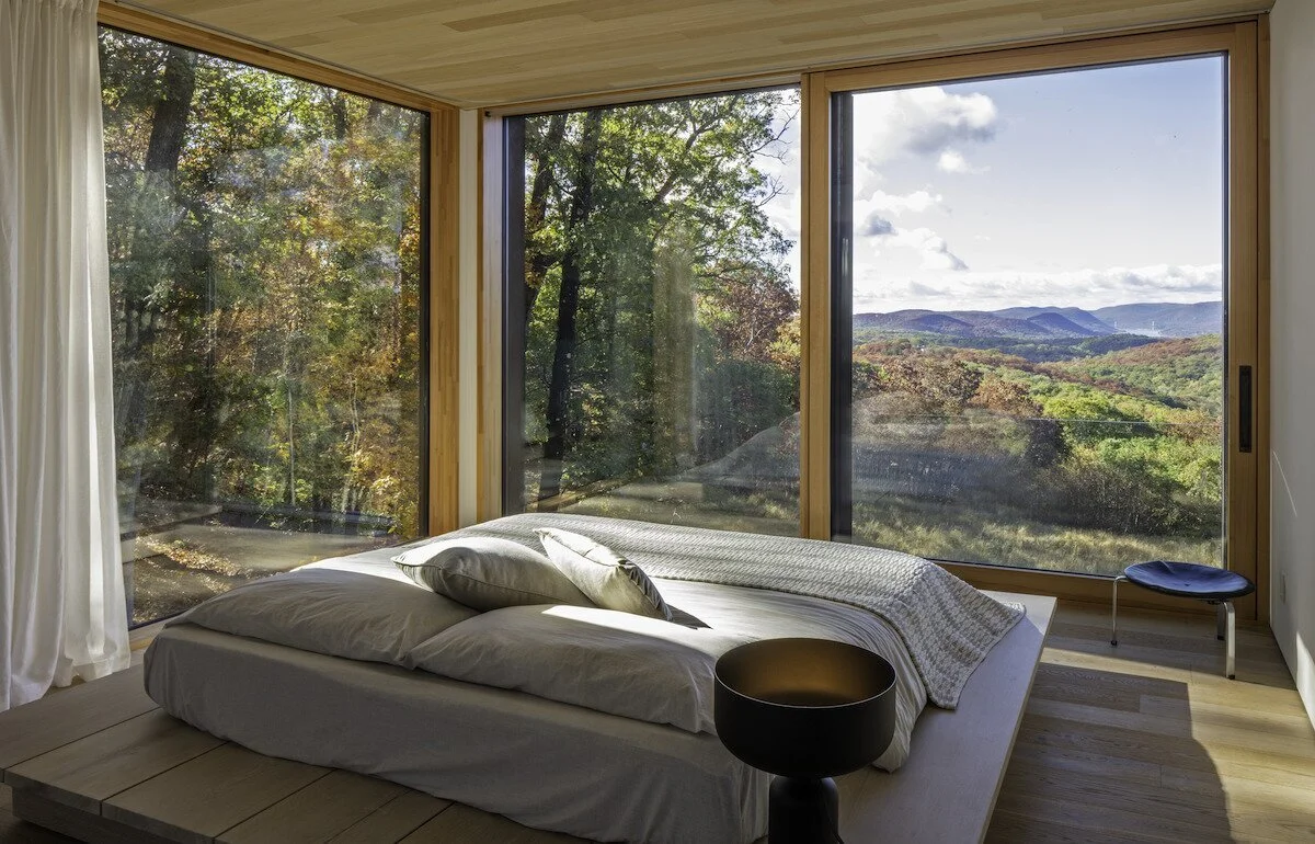 the-master-bedroom-features-a-custom-dineson-oak-platform-bed-designed-by-della-valle-and-fabricated-by-braga-woodworks.jpg