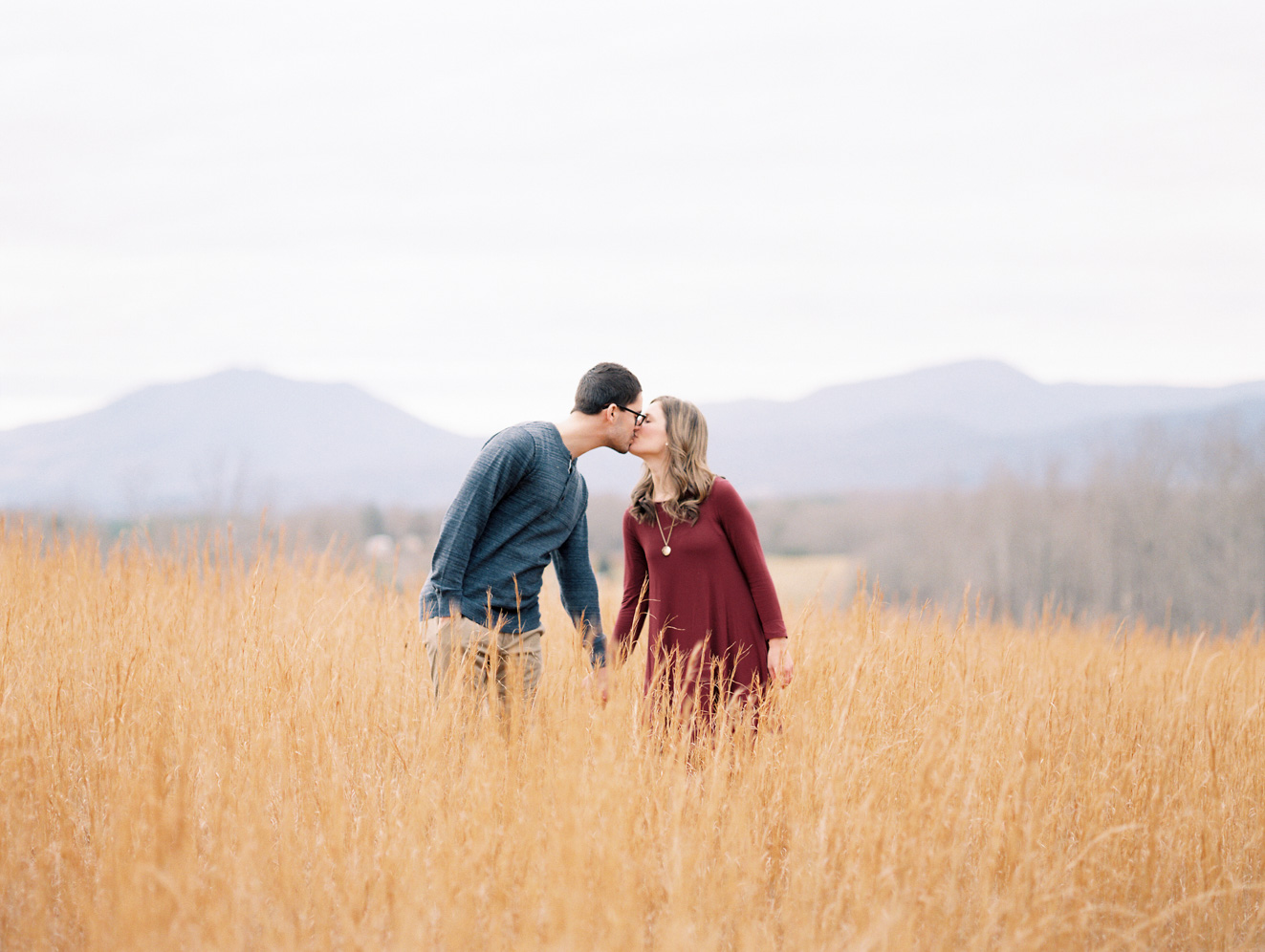 Sierra Vista Romantic Mountain Engagement | Film Photography | Lynchburg, Virginia | Kelsey & Nate | kelseyandnate.com