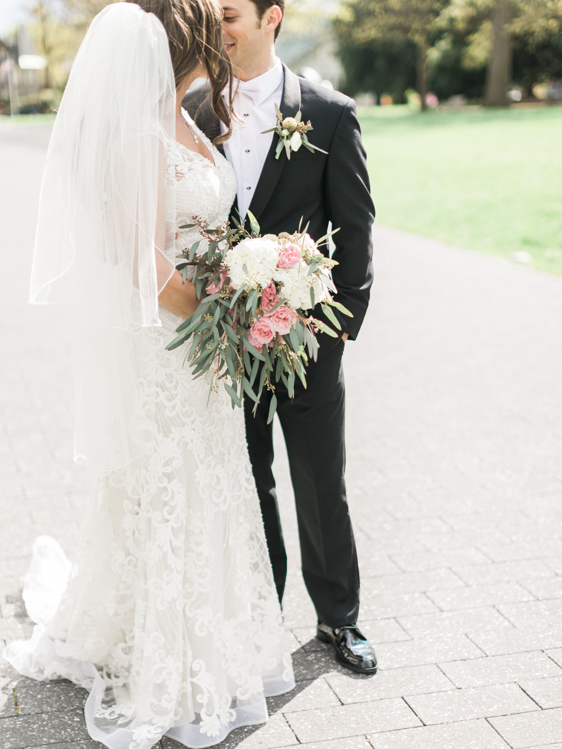 Richmond Jewish Marble Hall Wedding | Omni Hotel | VMFA | Beth Ahabah | Wedding Photography | Kelsey & Nate | kelseyandnate.com