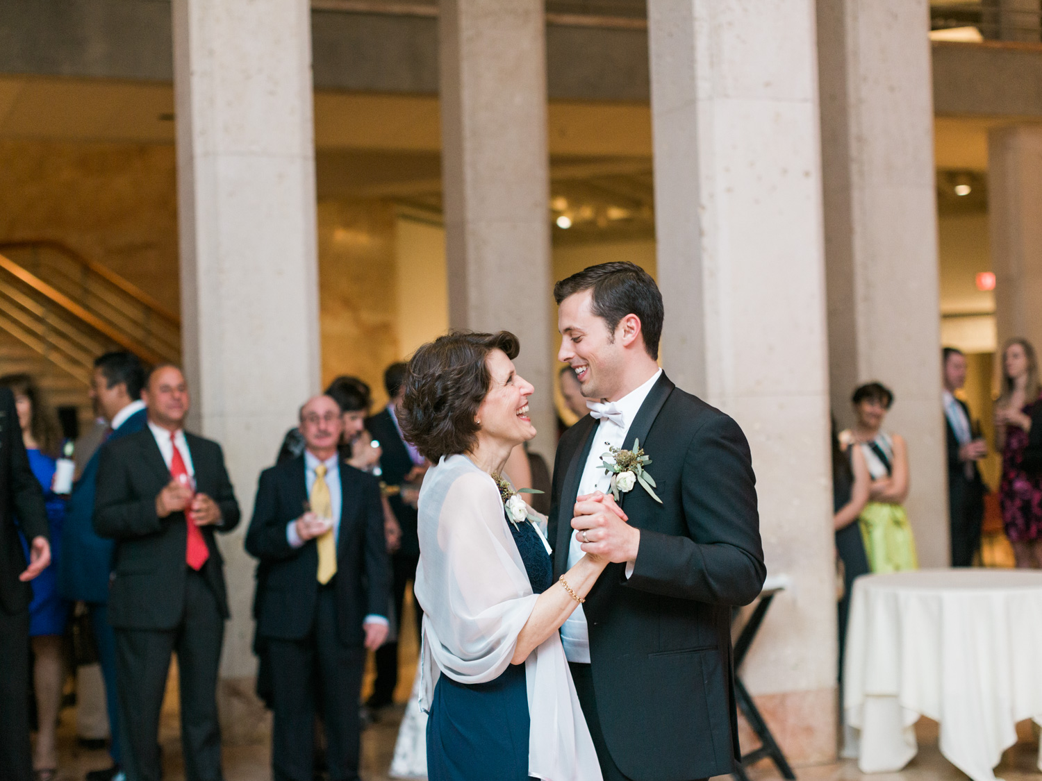 Richmond Jewish Marble Hall Wedding | Omni Hotel | VMFA | Beth Ahabah | Wedding Photography | Kelsey & Nate | kelseyandnate.com
