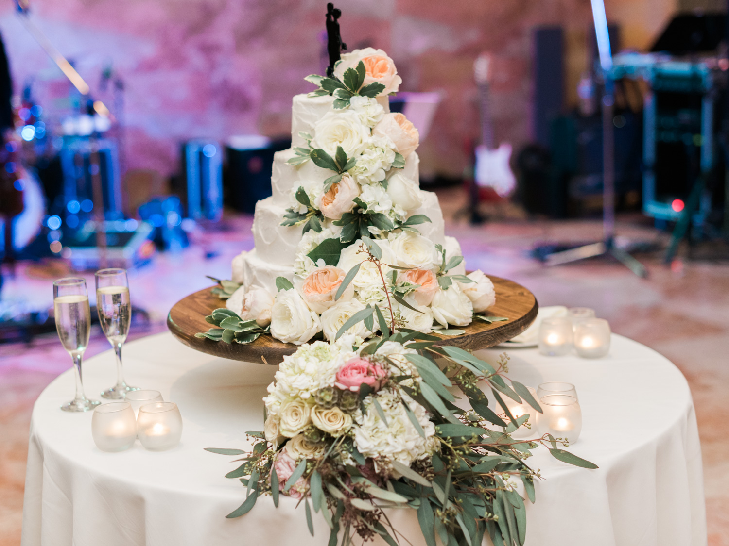 Richmond Jewish Marble Hall Wedding | Omni Hotel | VMFA | Beth Ahabah | Wedding Photography | Kelsey & Nate | kelseyandnate.com
