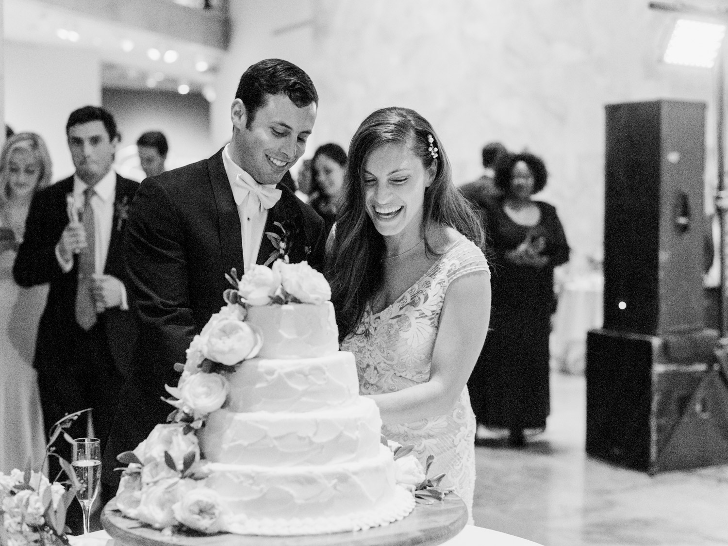 Richmond Jewish Marble Hall Wedding | Omni Hotel | VMFA | Beth Ahabah | Wedding Photography | Kelsey & Nate | kelseyandnate.com