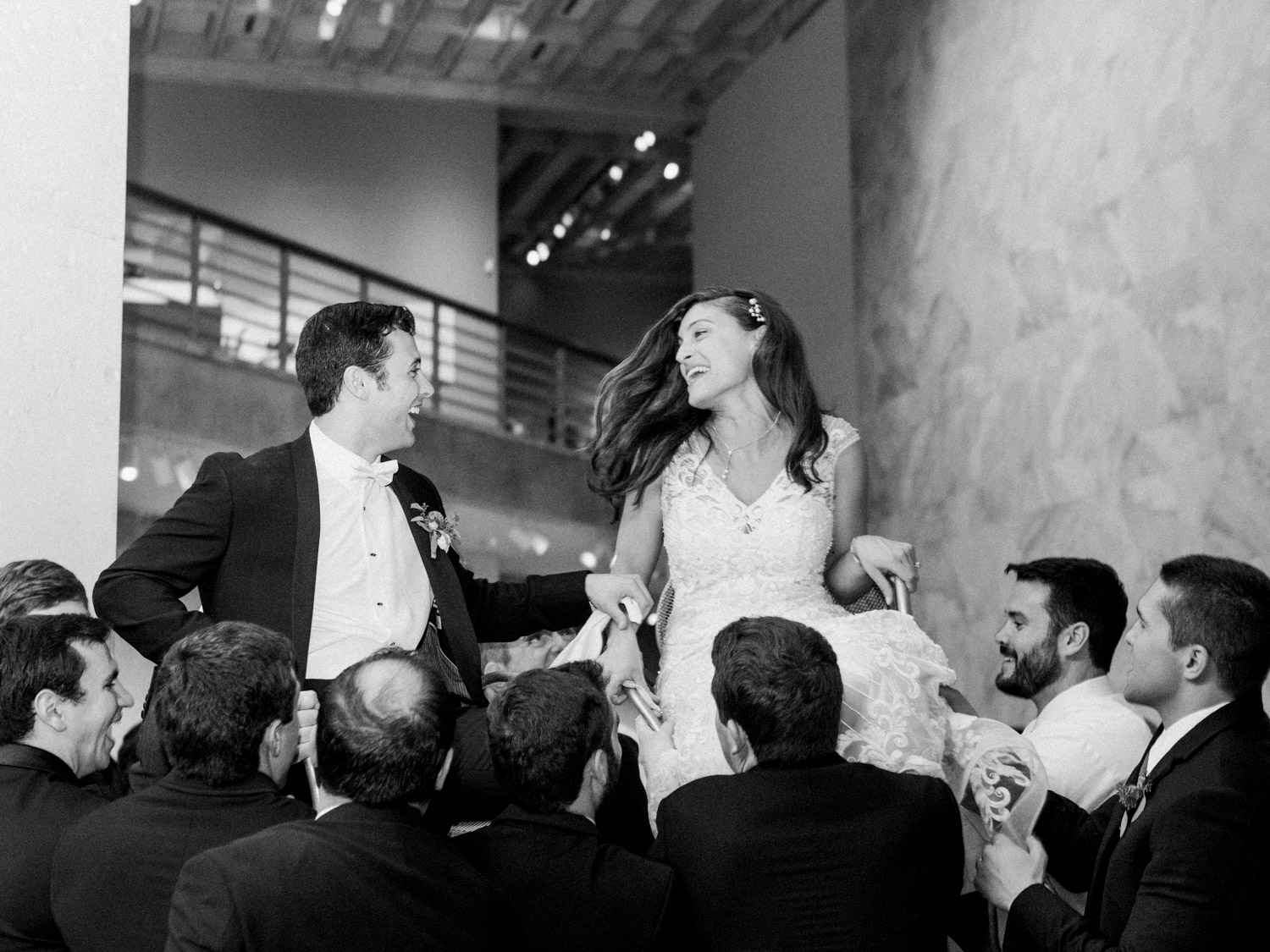 Richmond Jewish Marble Hall Wedding | Omni Hotel | VMFA | Beth Ahabah | Wedding Photography | Kelsey & Nate | kelseyandnate.com