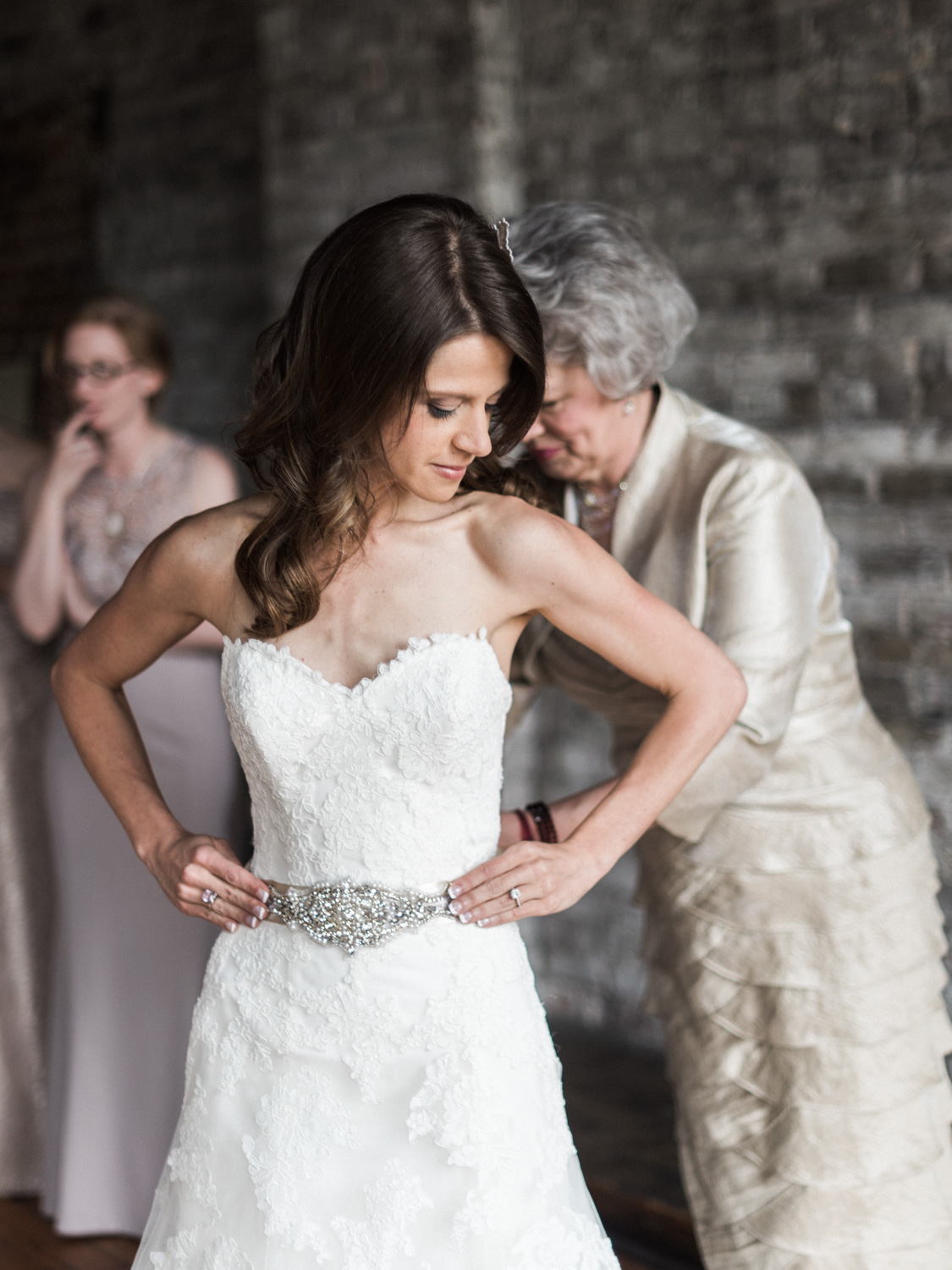 Tresca on 8th Spring Wedding | Lynchburg Film Wedding Photographer | Charlottesville Richmond Roanoke | Kelsey & Nate | kelseyandnate.com