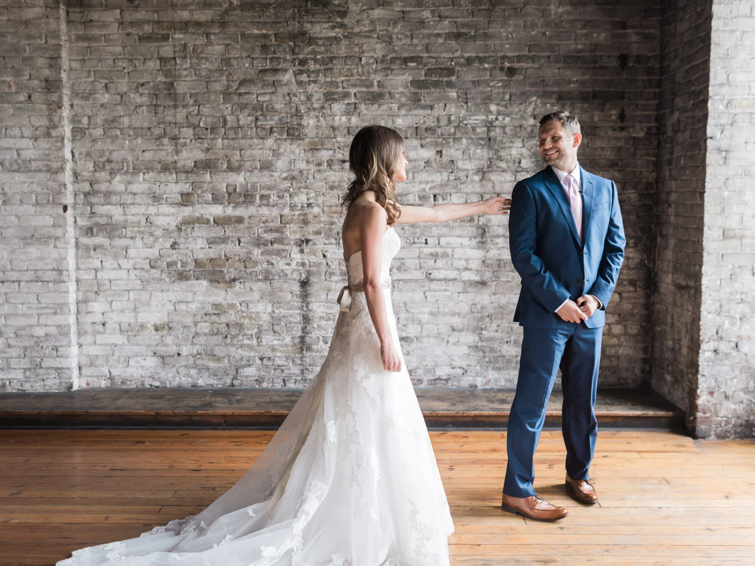 Tresca on 8th Spring Wedding | Lynchburg Film Wedding Photographer | Charlottesville Richmond Roanoke | Kelsey & Nate | kelseyandnate.com