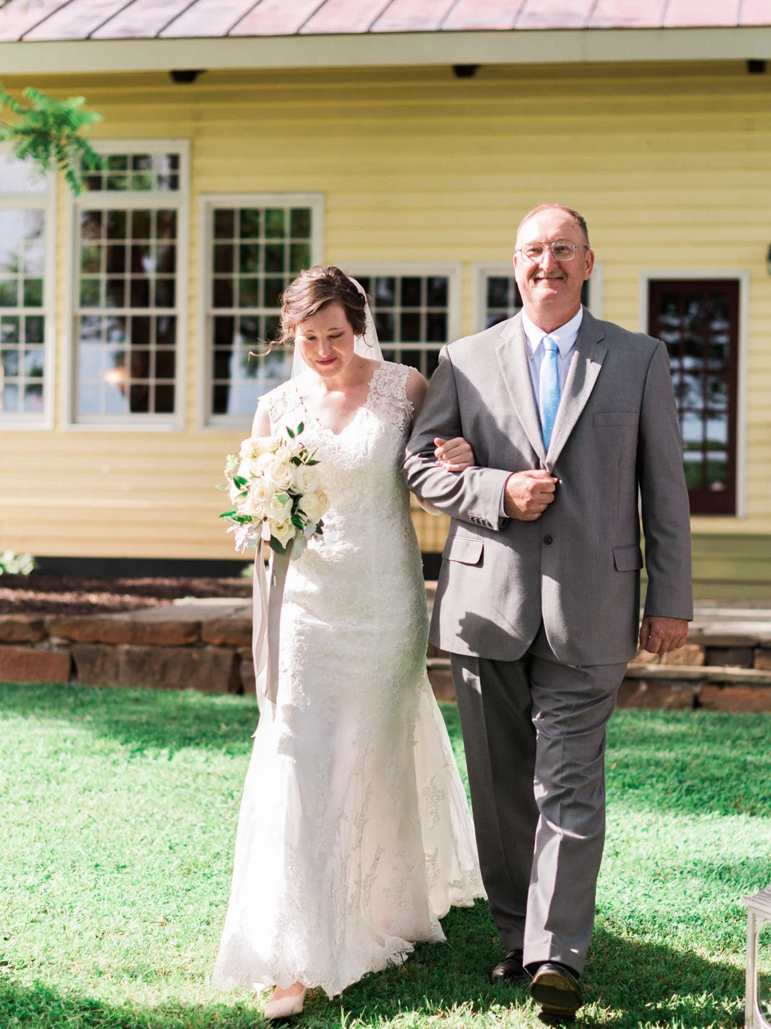 Lynchburg Virginia | Sorella Farms | Charlottesville Virginia | Wedding Photographer | Kelsey & Nate | kelseyandnate.com | Scottish Wedding