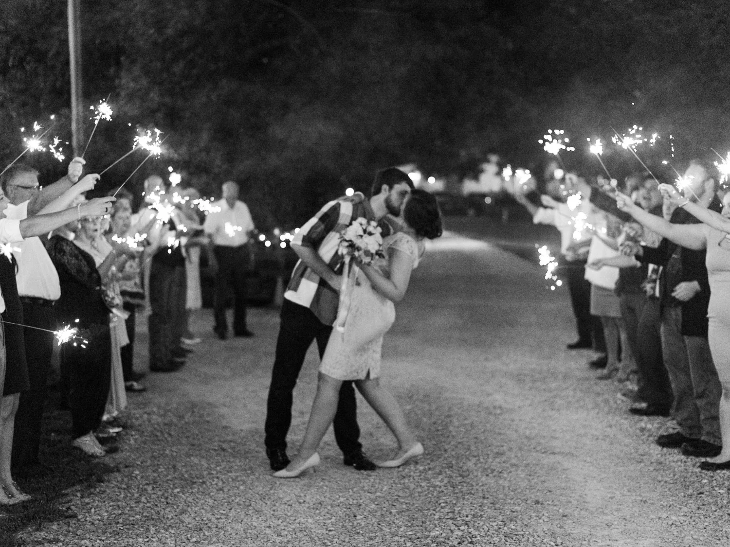 Lynchburg Virginia | Sorella Farms | Charlottesville Virginia | Wedding Photographer | Kelsey & Nate | kelseyandnate.com | Scottish Wedding | Red Tartan |