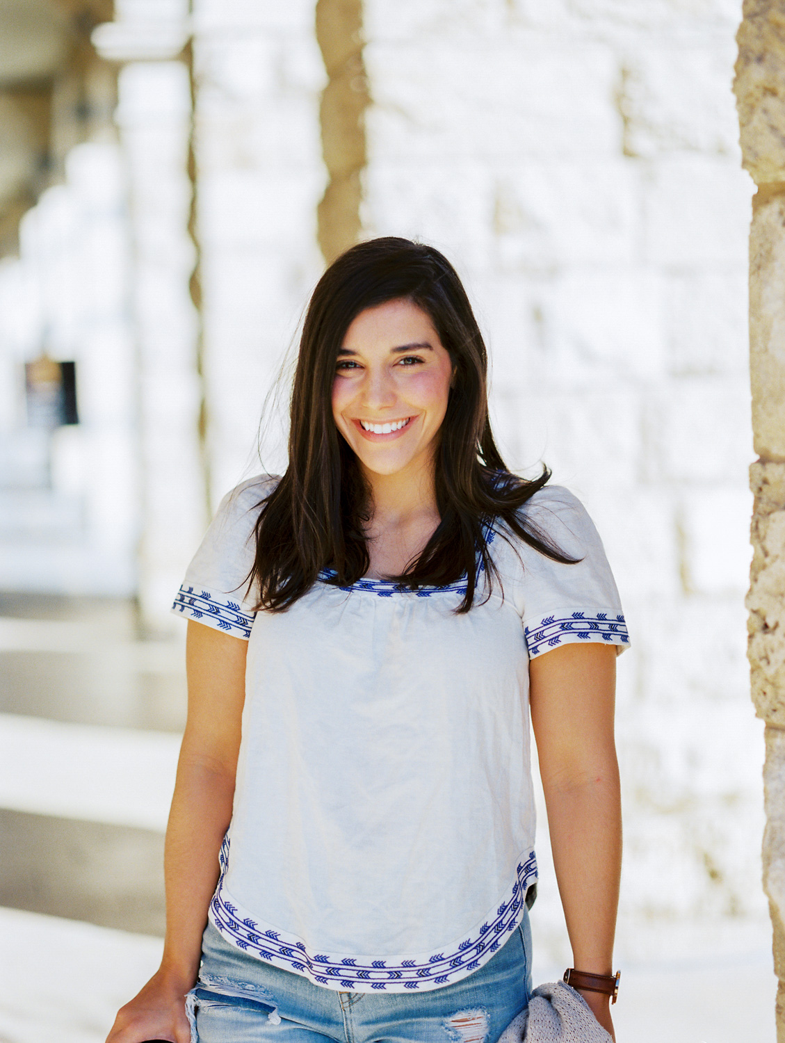 Las Vegas Nevada | Coffee Shop Engagement | Leoné Café | Tivoli Village | Kelsey & Nate | kelseyandnate.com