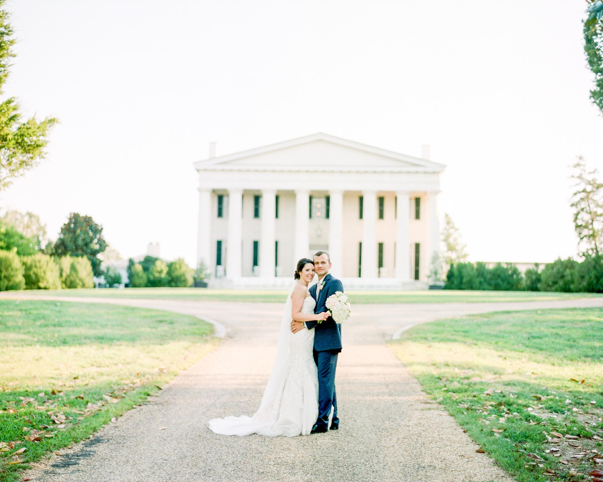 berry_hill_resort_south_boston_lynchburg_charlottesville_richmond_film_wedding_photographer-17.jpg