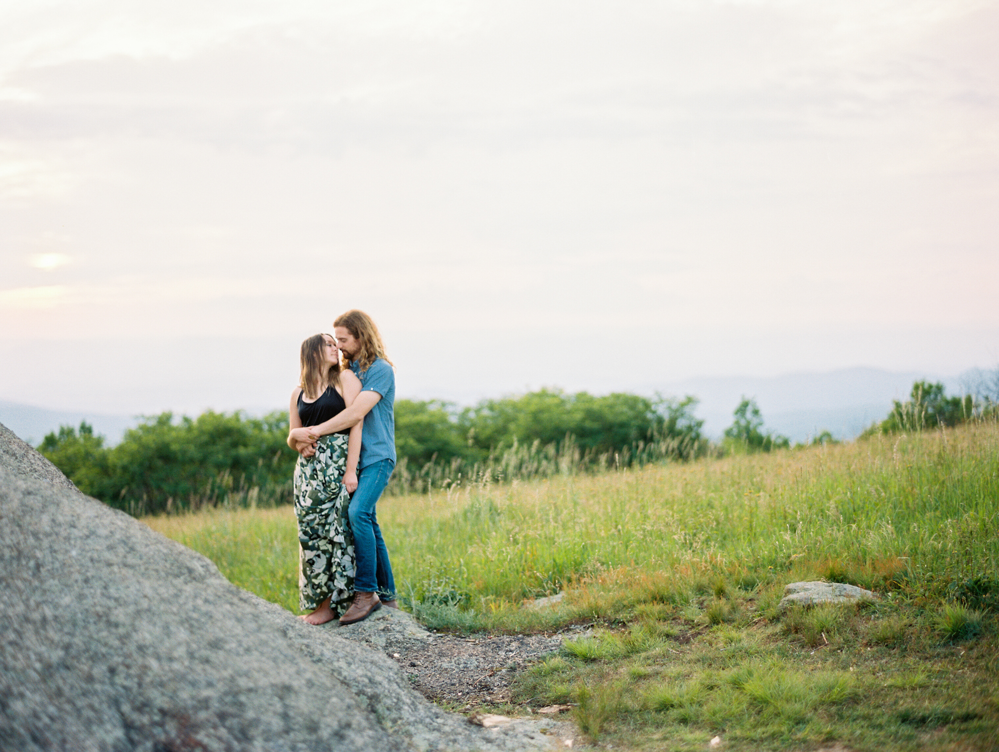 Blue-ridge-mountains-film-wedding-charlottesville-photographer-19.jpg