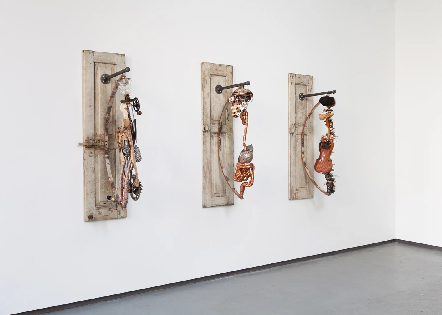 Lorna Williams-threefold-2013-mixed media-55x22x104-1.jpg