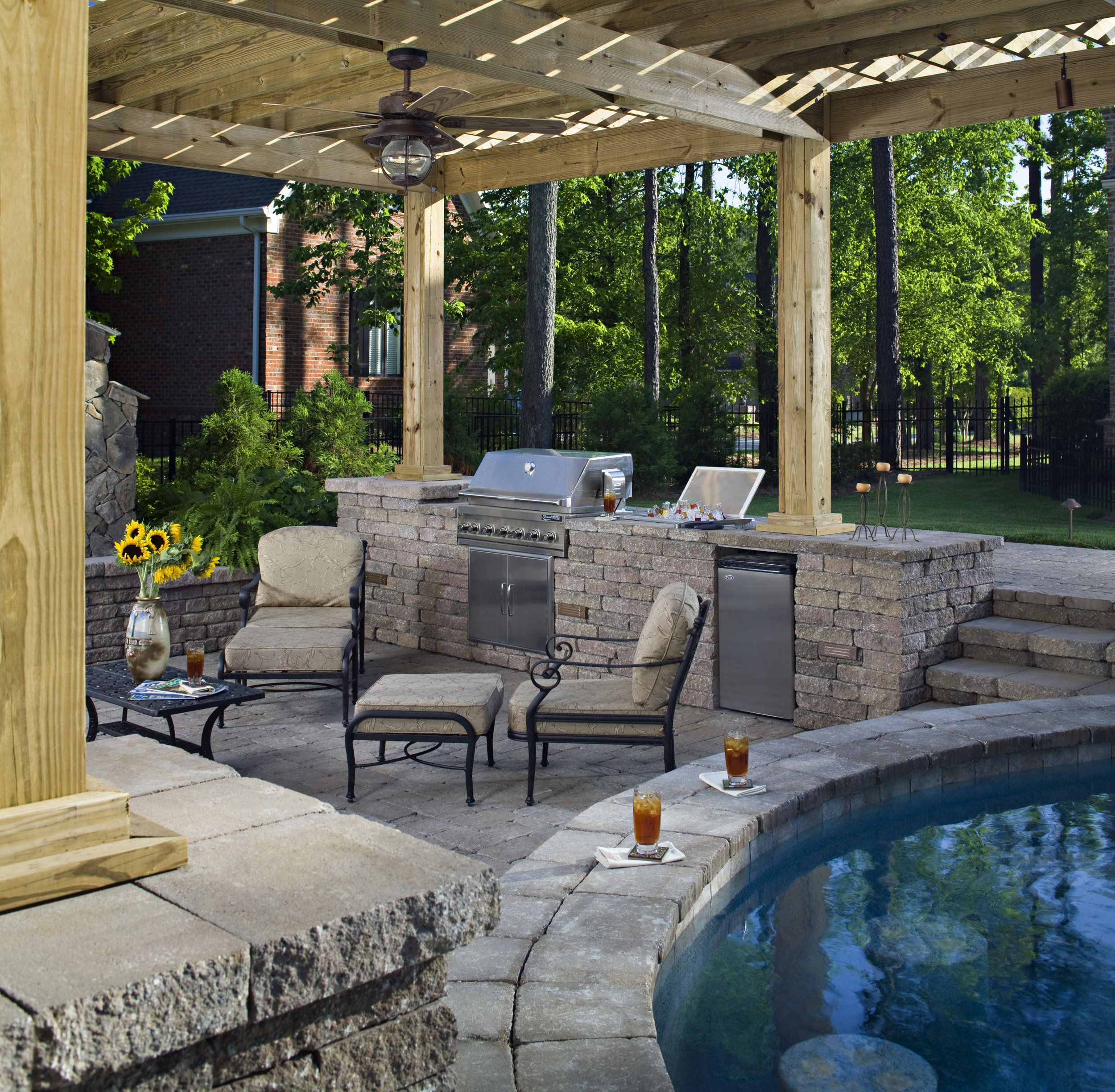 outdoor kitchen dining patio pool landscape design 