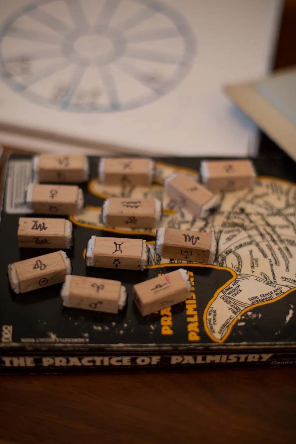 Amending Pop Up Shop at the Thing Quarterly San Francisco (Tarot Reading)