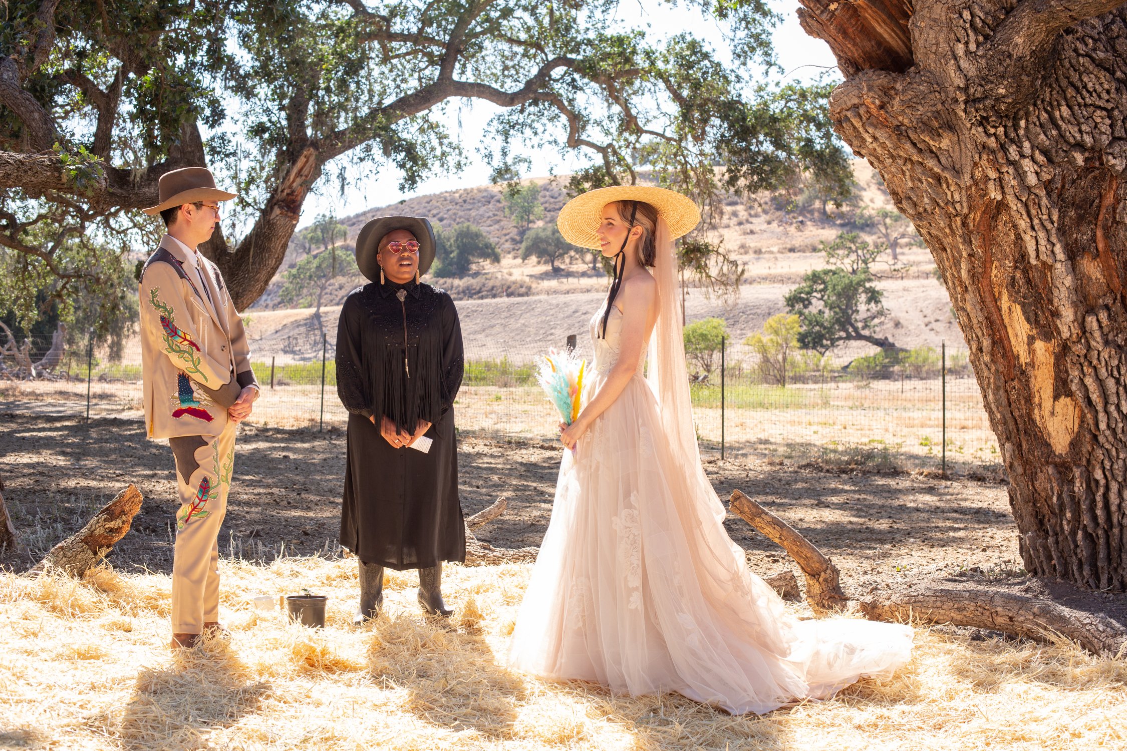 Jesse & Emma Wedding June 2022-11.jpg