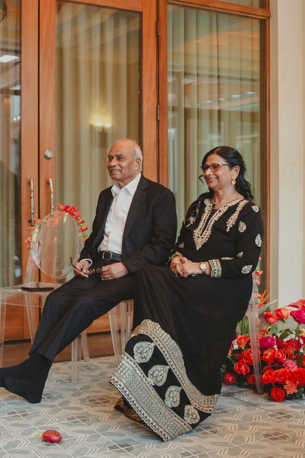 sneak peak lauren and dhaval-26.jpg