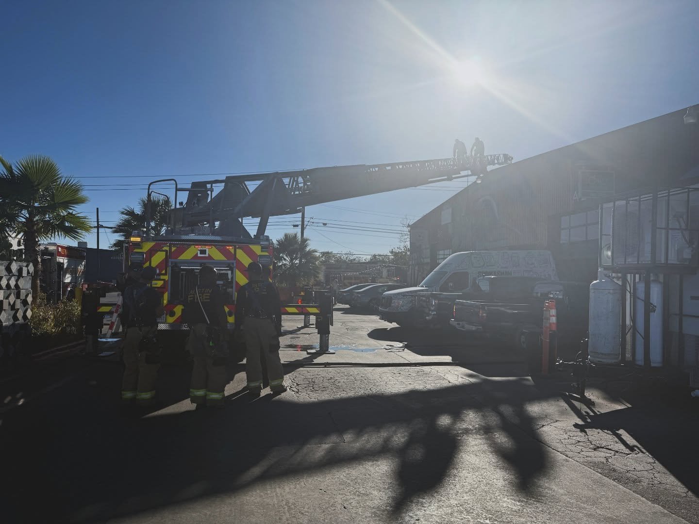 🚨SOUTH SHOP CLOSED UNTIL FURTHER NOTICE🚨

We had a little chimney fire while roasting today.
Thanks to our team and the fire department's quick work, it was put out fast.

Everyone's safe and the damage was minor.

We're cleaning up now and waiting