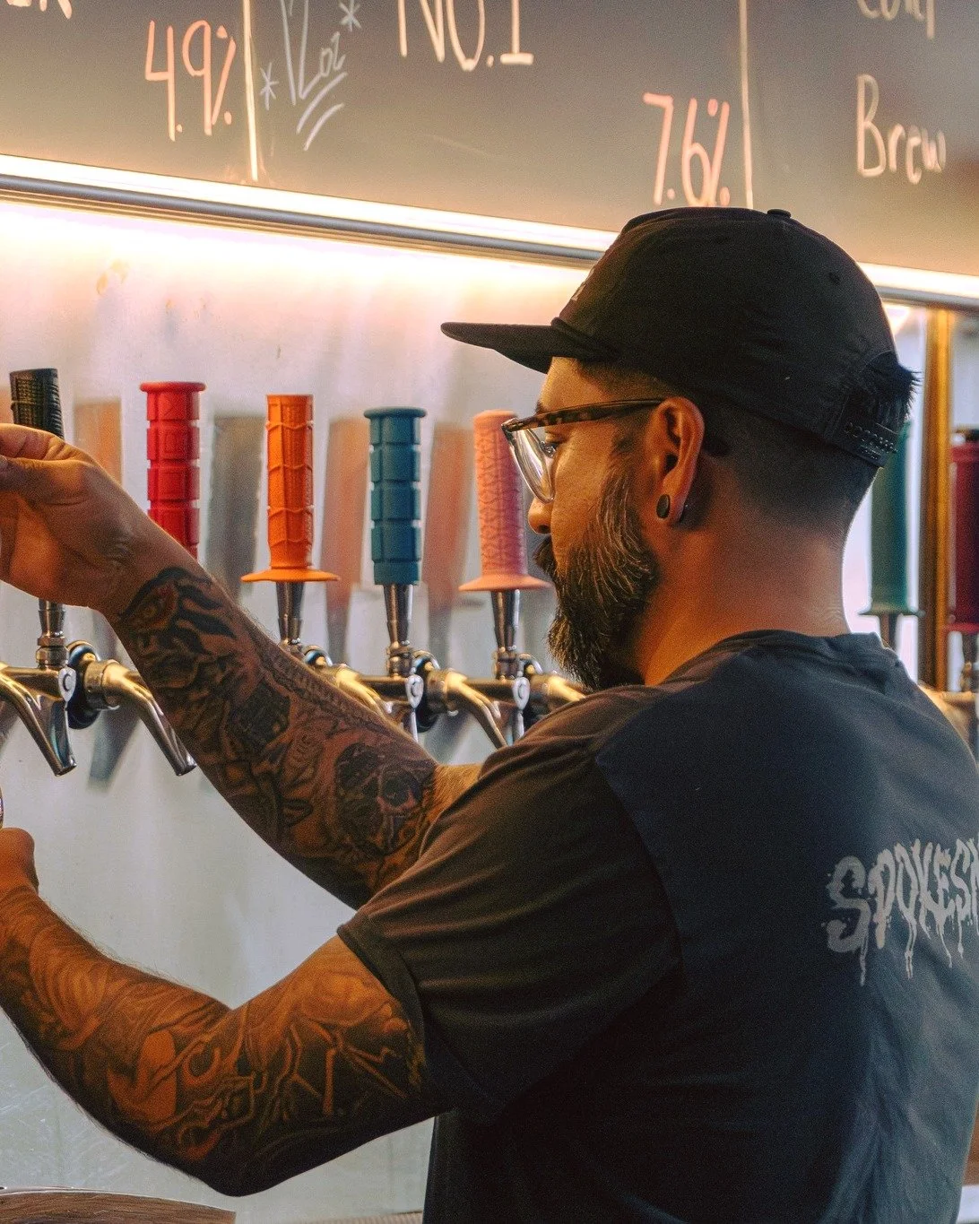 Coffee in the AM. Cold ones at golden hour. 🍺
One spot. All day. Come hang.