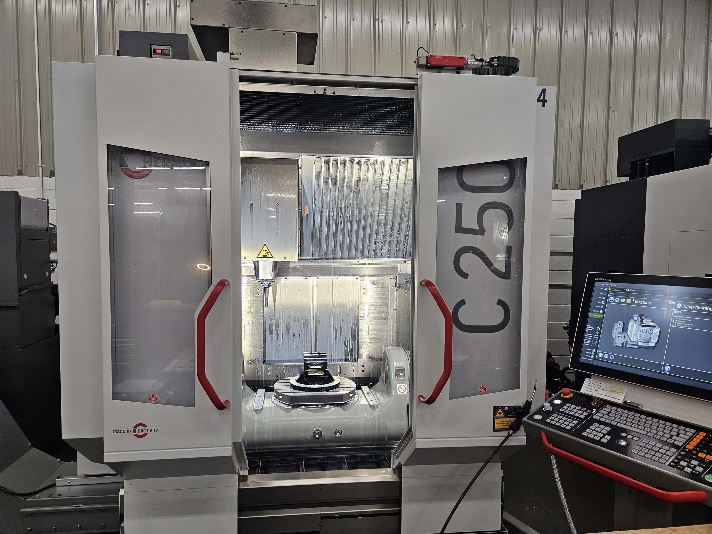 Hermle C250 Machining Center
