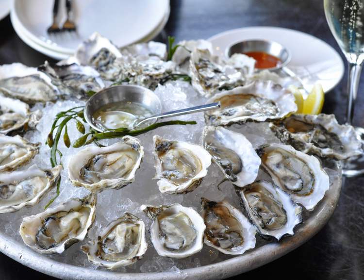  ONE OF MANY OYSTER PLATTERS FROM WATERBAR SAN FRANCISCO. 