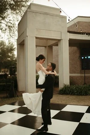 The Perfect Venue for a Garden Wedding: The Cummer Museum